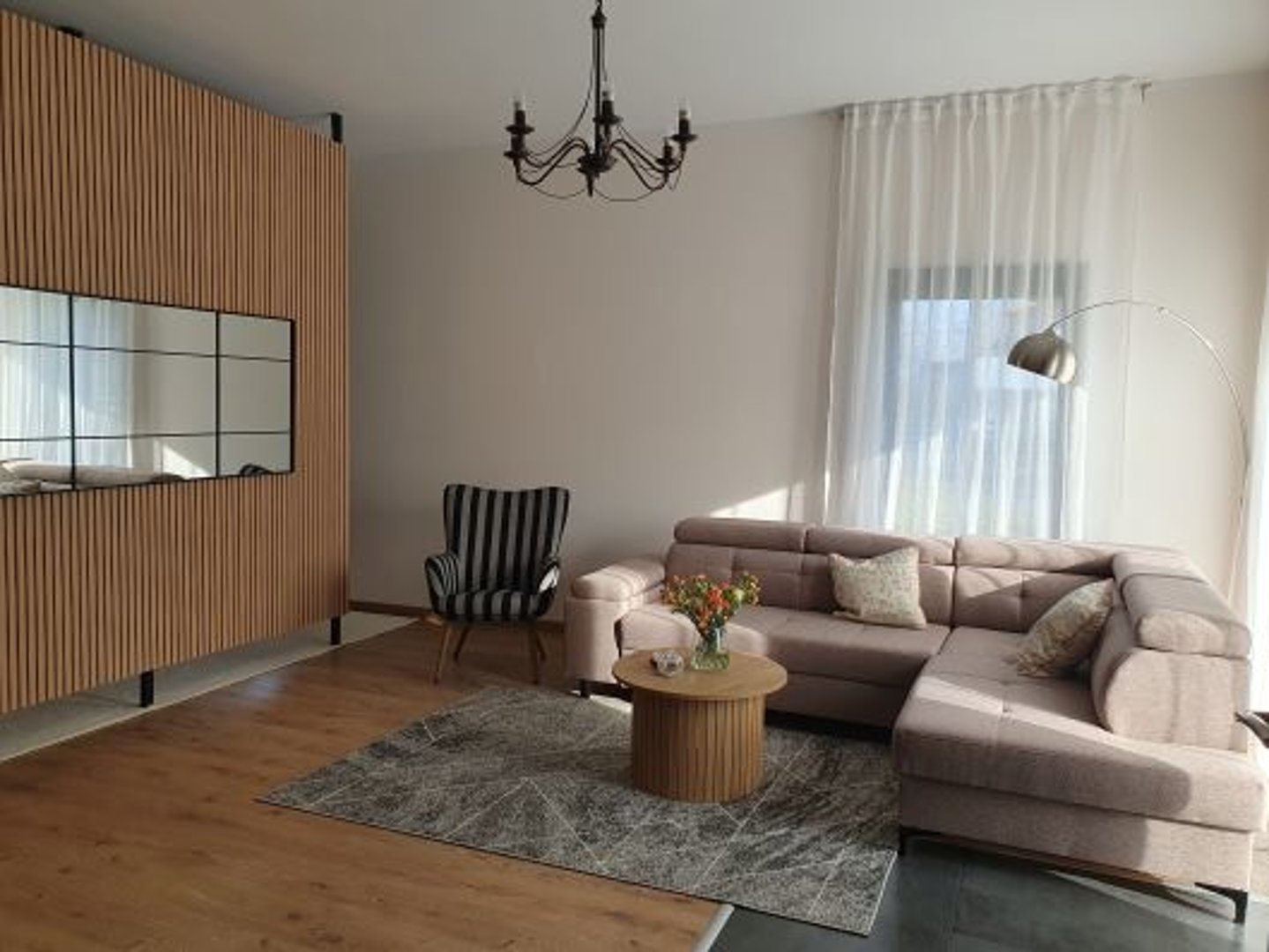 Apartament z osobnym wejściem Apartament z osobnym wejściem